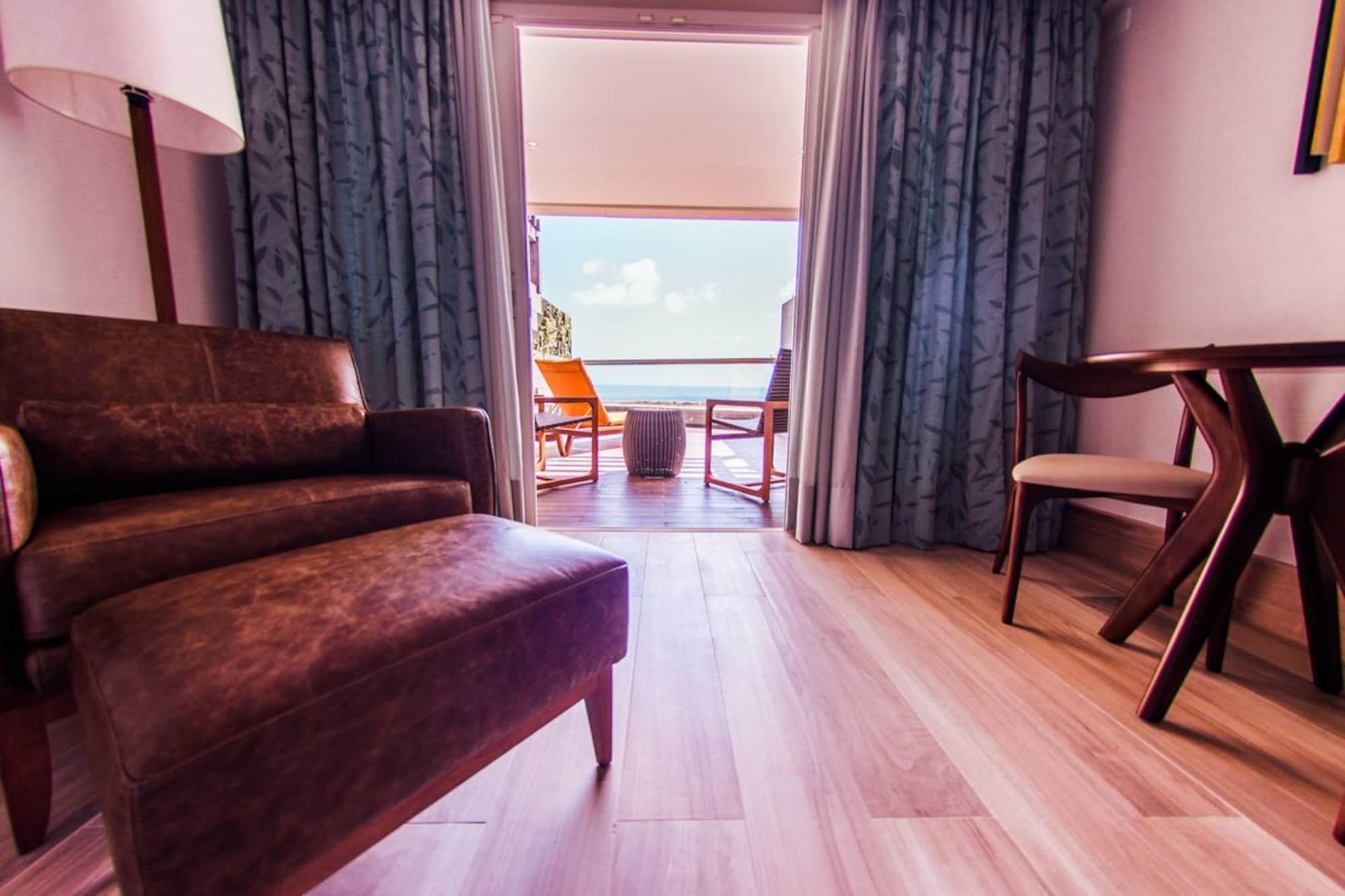 Vogal Luxury Beach Hotel & Spa Natal Exterior foto A room at the hotel